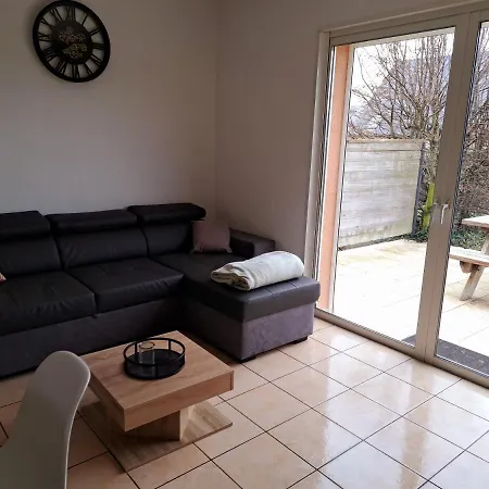 Casa vacanze La Chaumiere Avec Piscine Privee, A 5 Minutes Du Mont St-michel *