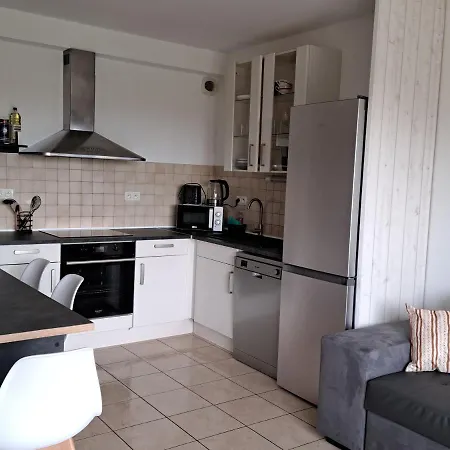 La Chaumiere Avec Piscine Privee, A 5 Minutes Du Mont St-michel Casa vacanze *