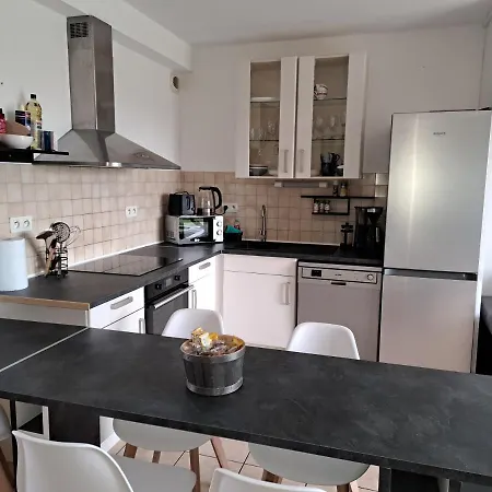 Casa vacanze La Chaumiere Avec Piscine Privee, A 5 Minutes Du Mont St-michel *