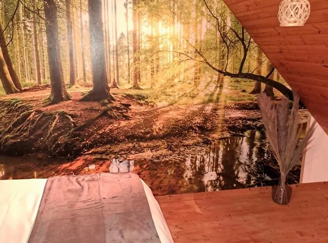 La Chaumiere Avec Piscine Privee, A 5 Minutes Du Mont St-michel Feriehus *